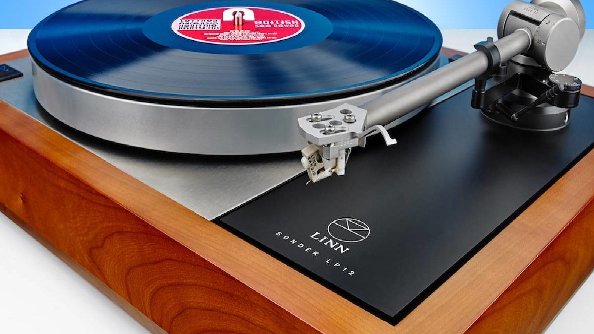 What is the Best Turntable to Buy? – 4 Best Turntables to Buy, and More